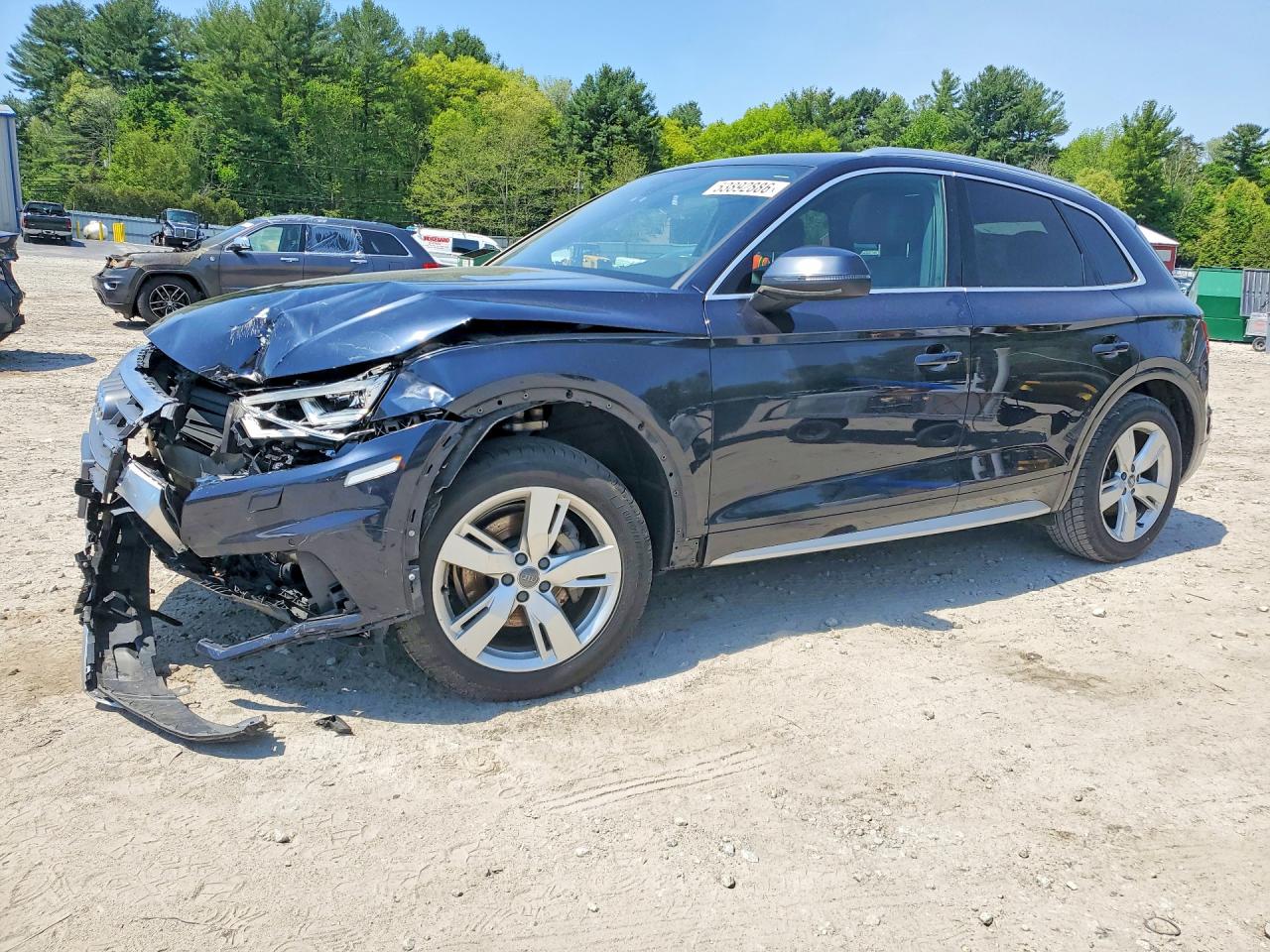 Salvage Audi Q5 Image