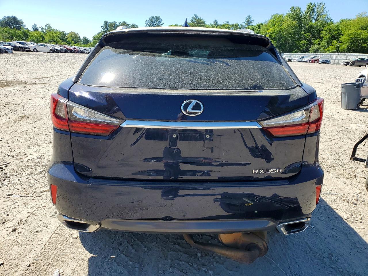 Lexus RX Base