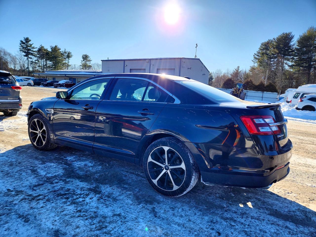 Ford Taurus Sel