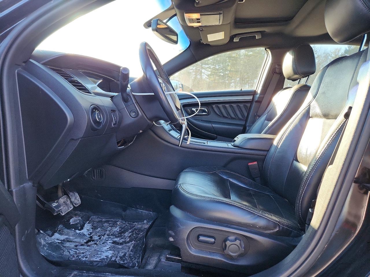 Ford Taurus Sel