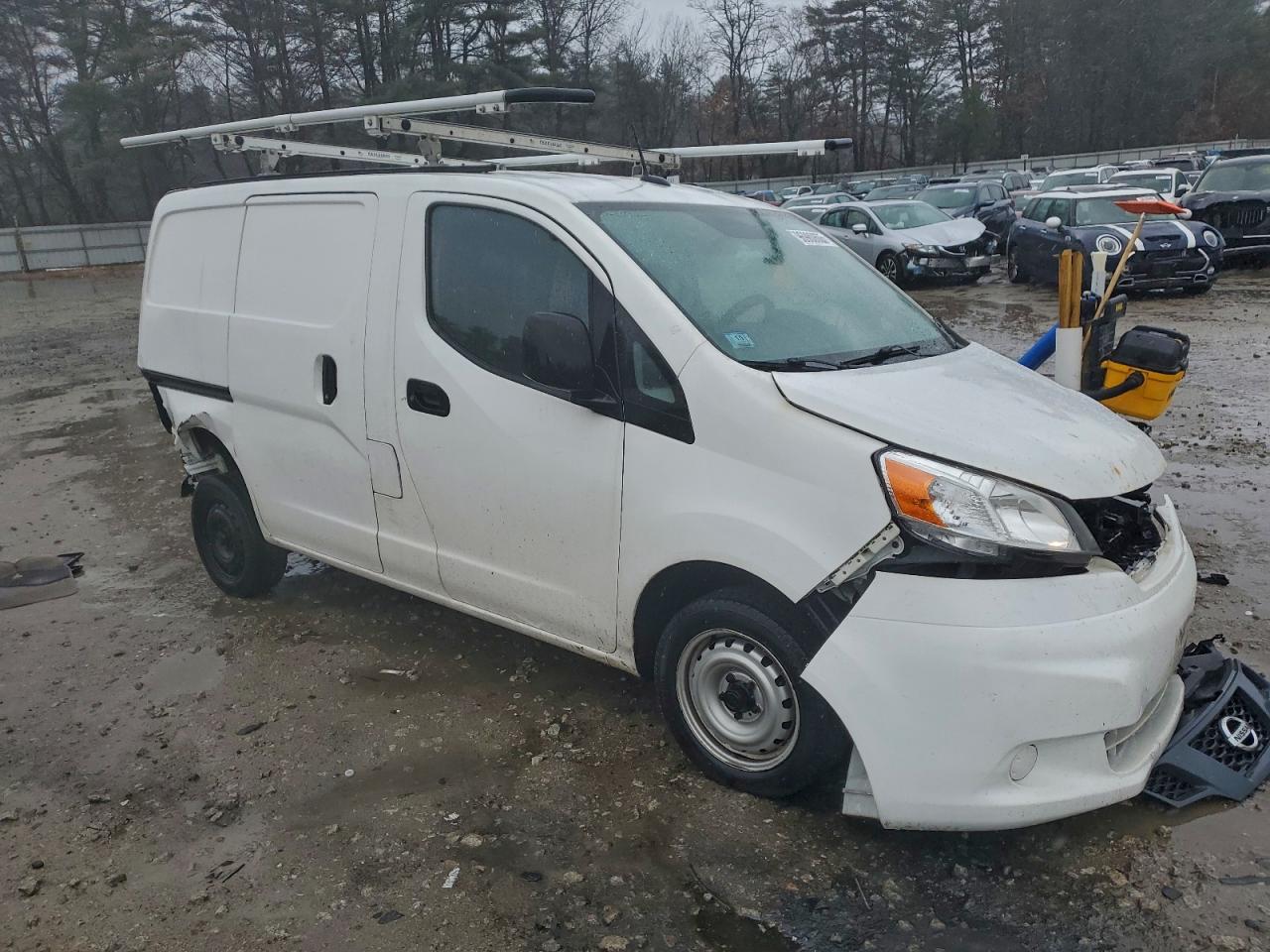 Nissan Nv 2.5s