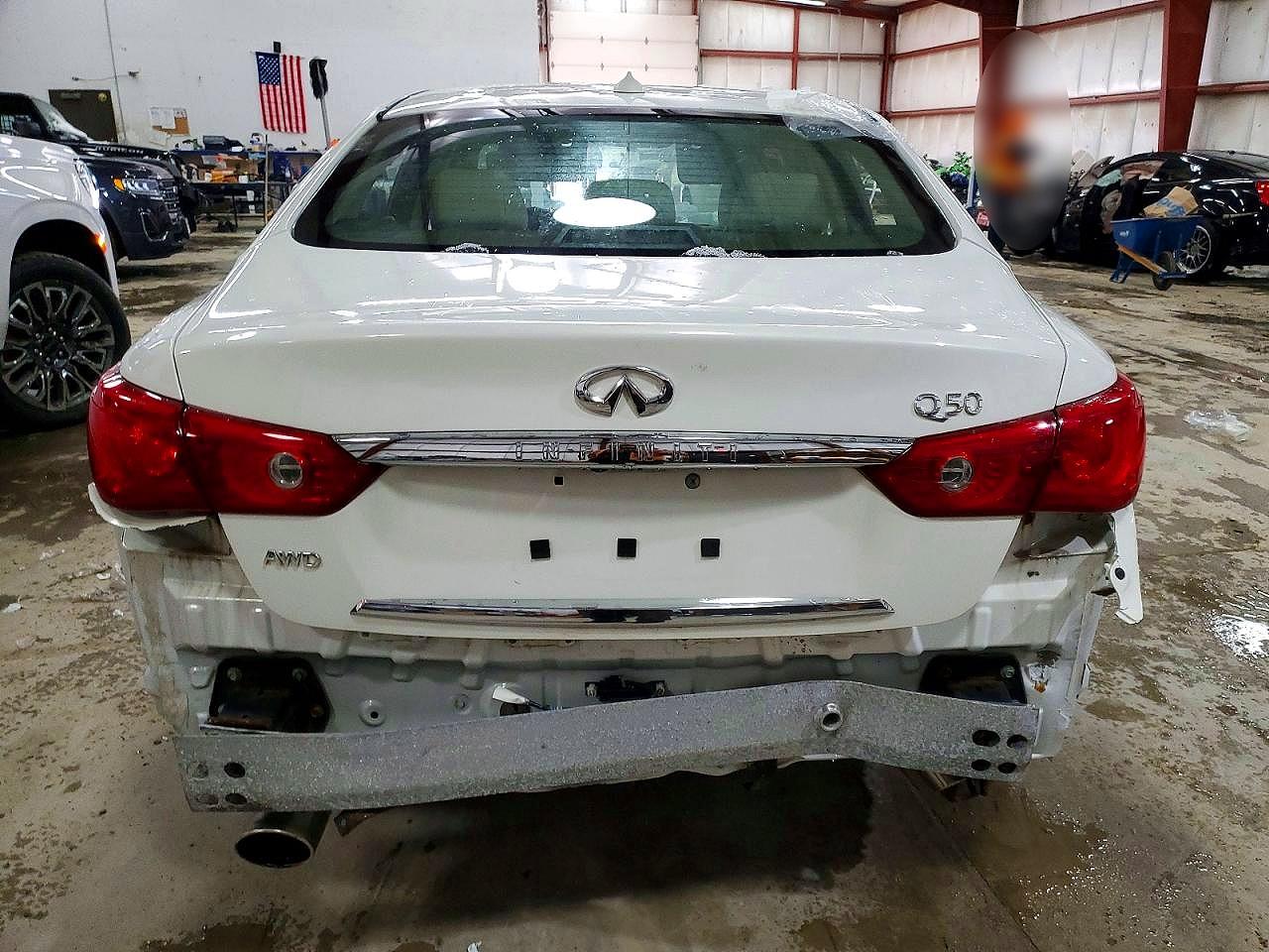 INFINITI Q50 Base