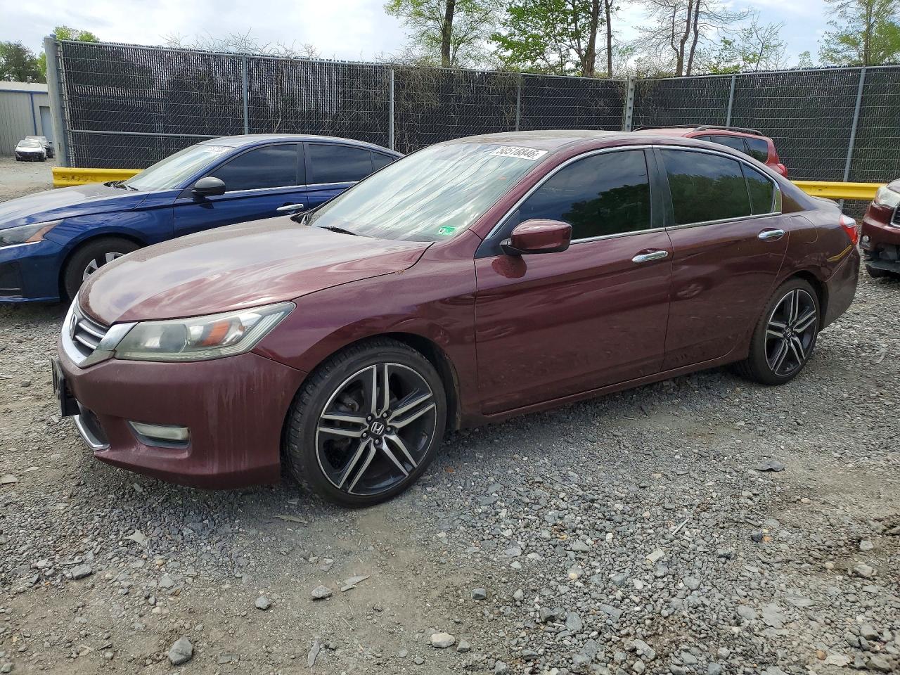 Salvage Honda Accord Image