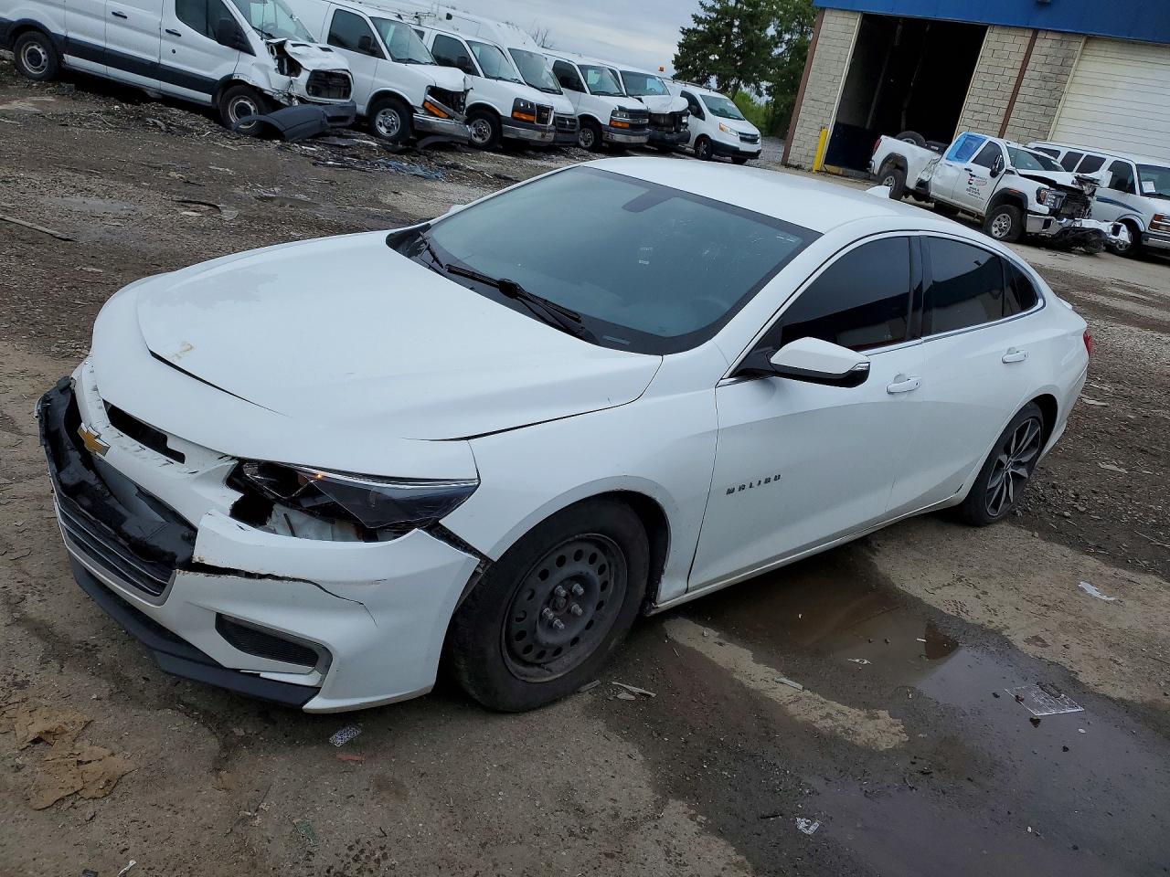 Salvage Chevrolet Malibu Image
