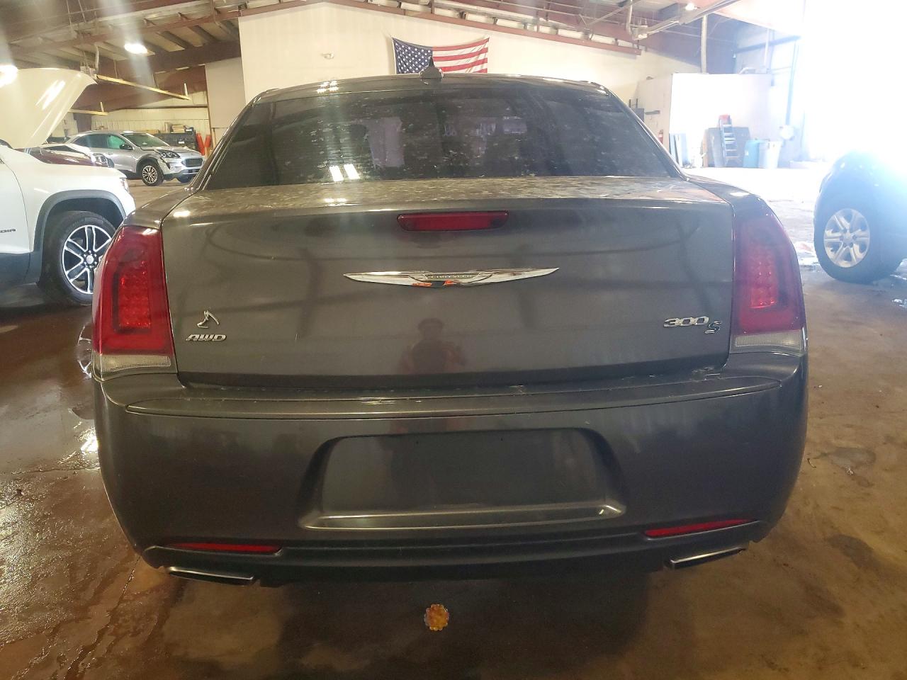 Chrysler 300 S