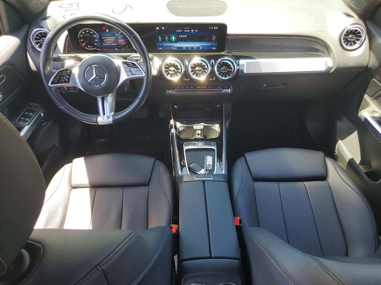 Mercedes-Benz GLB 250