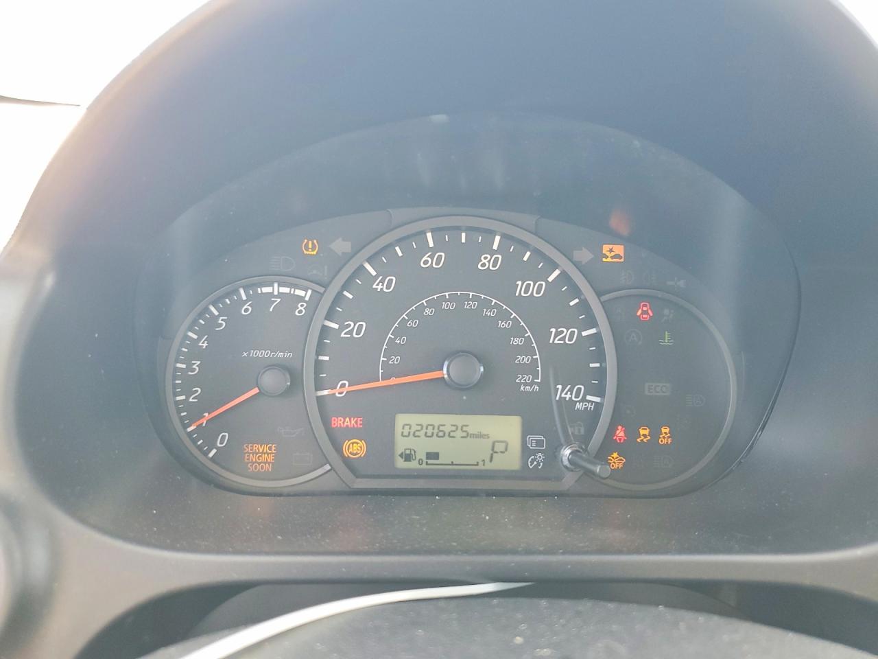 Mitsubishi Mirage Es