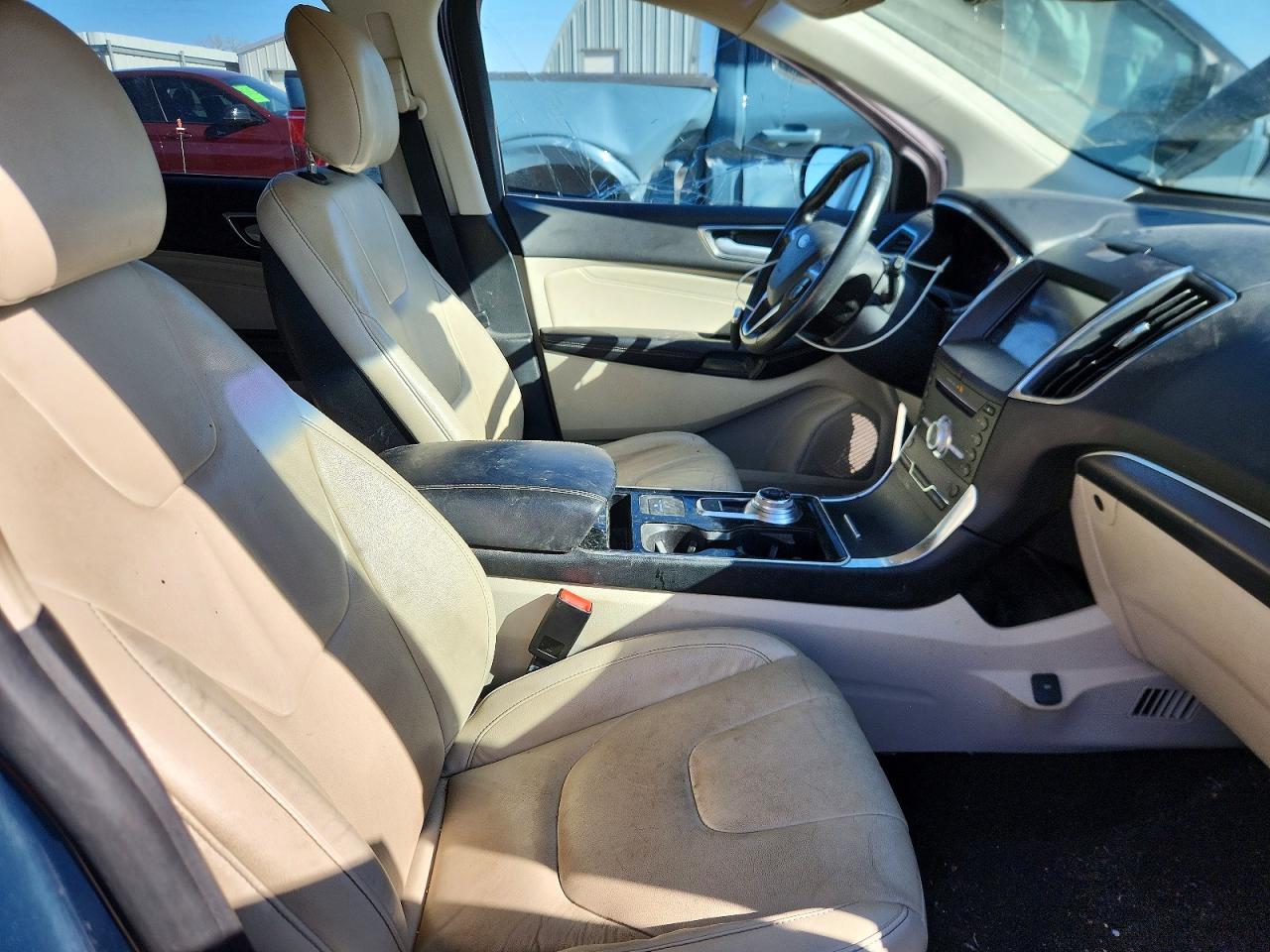 Ford Edge Titanium