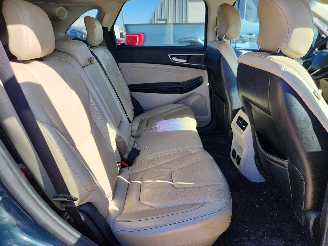 Ford Edge Titanium