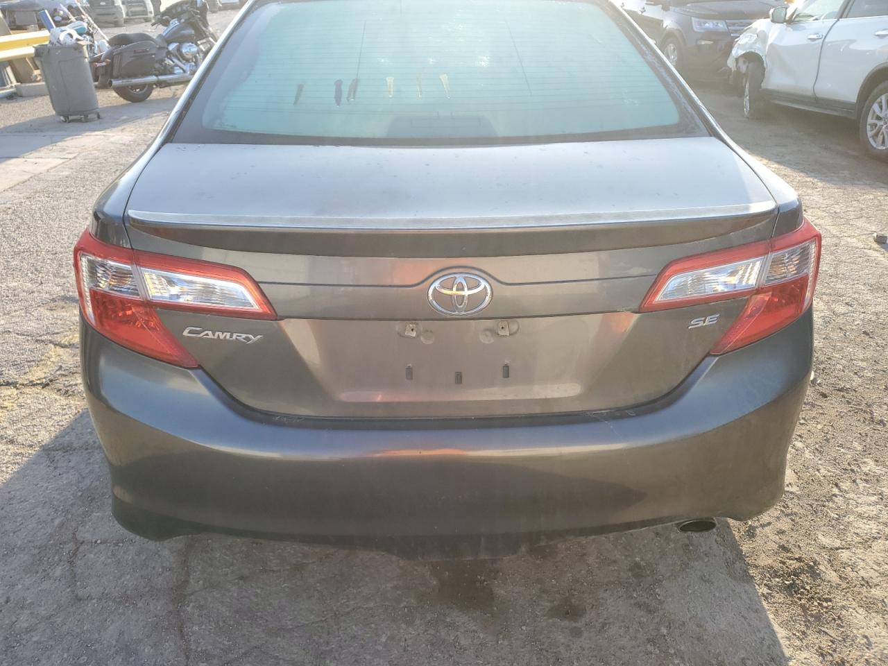 Toyota Camry Se