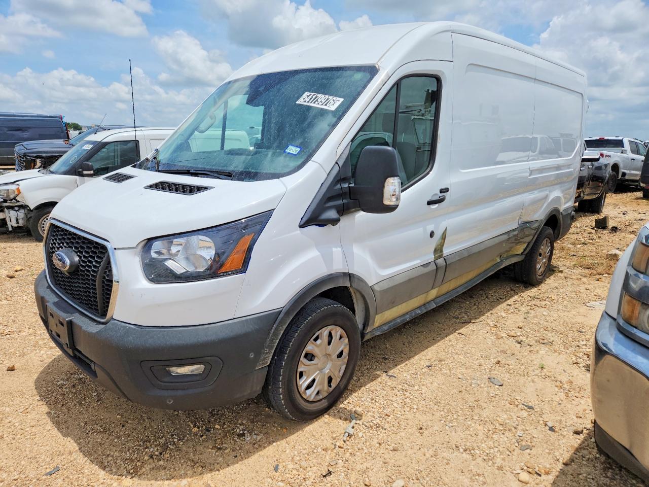 Salvage Ford Transit Image
