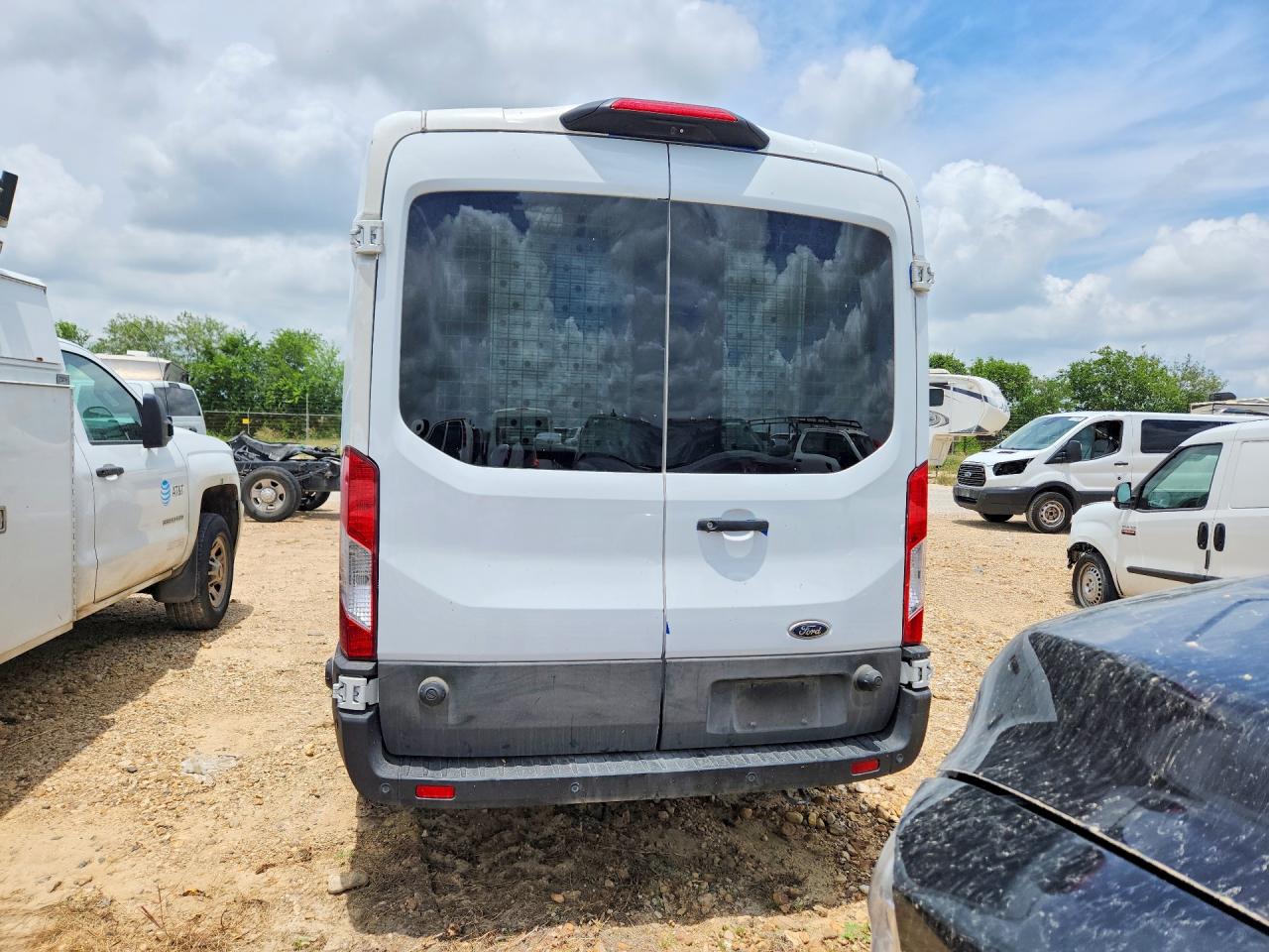 Ford Transit T-150
