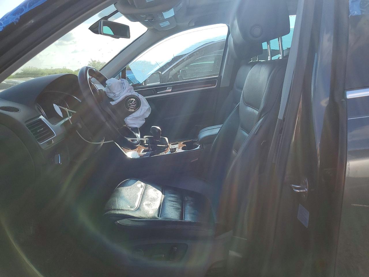 Volkswagen Touareg V6