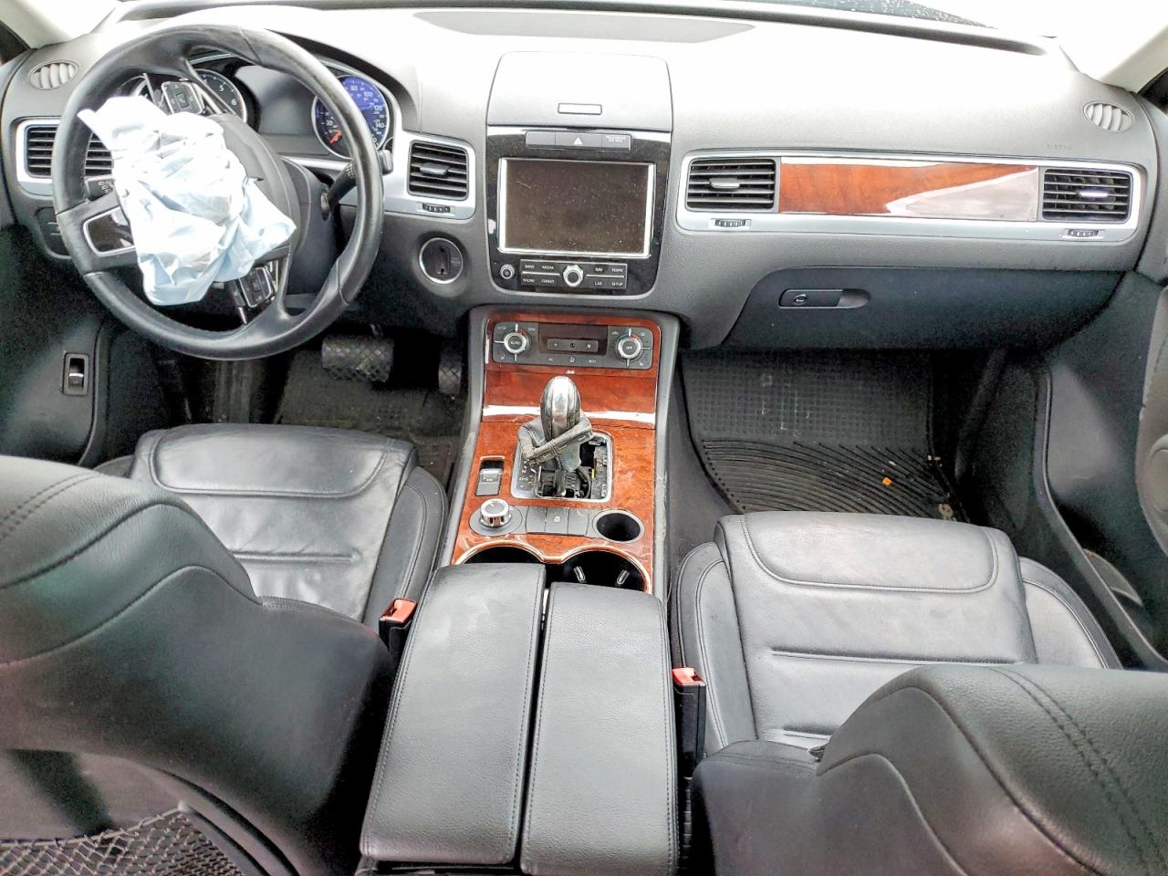 Volkswagen Touareg V6