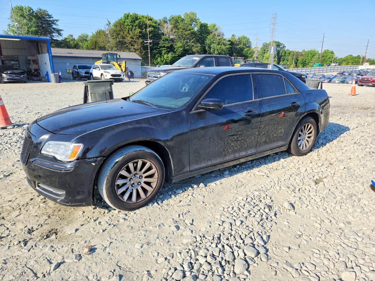 Salvage Chrysler 300 Image