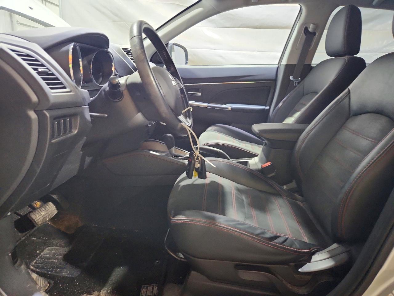 Mitsubishi Outlander Es