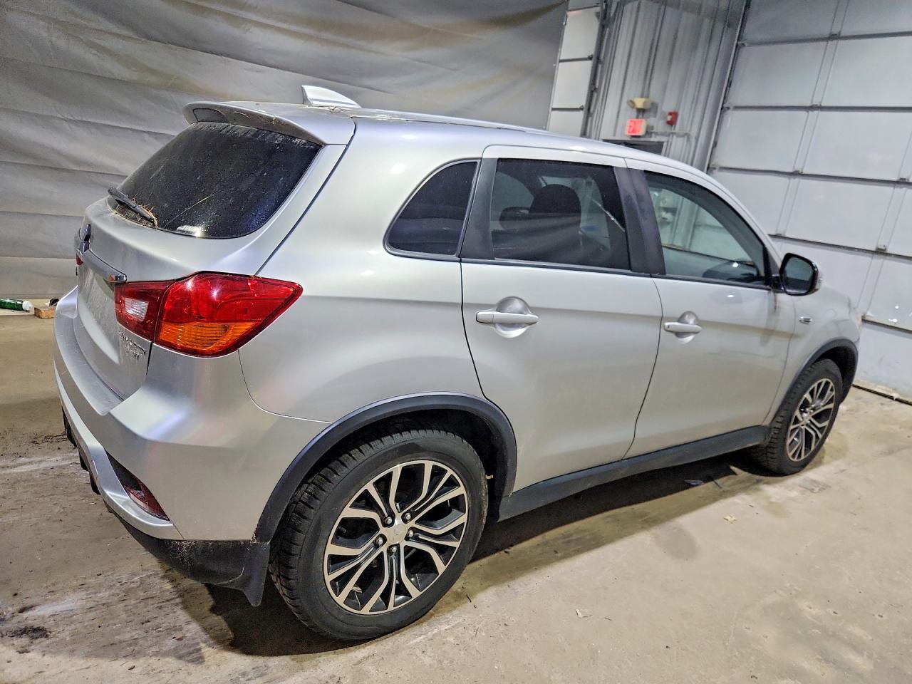 Mitsubishi Outlander Es