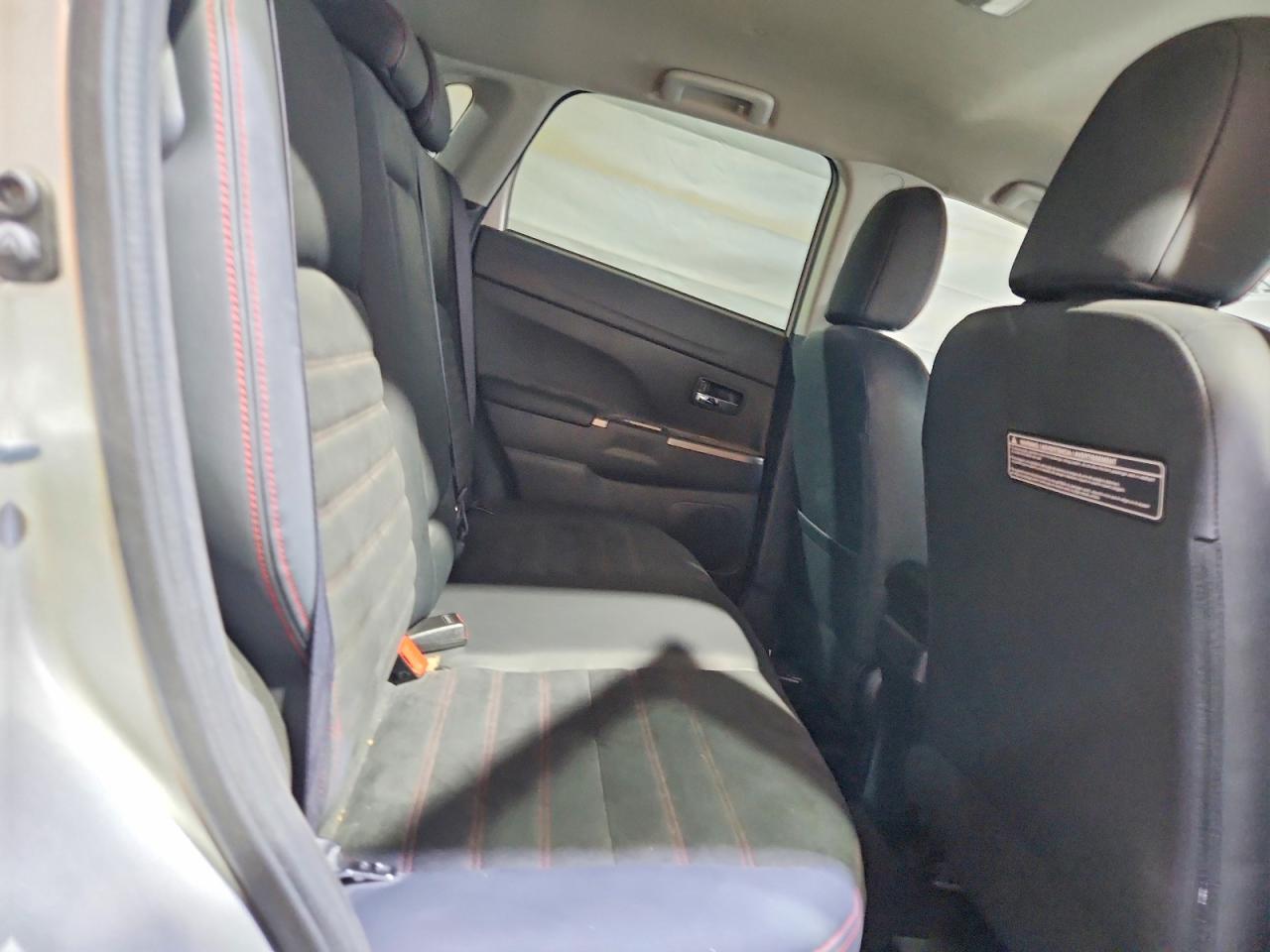 Mitsubishi Outlander Es