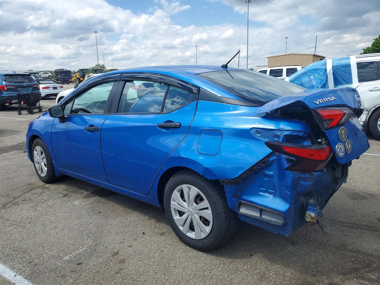 Nissan Versa S
