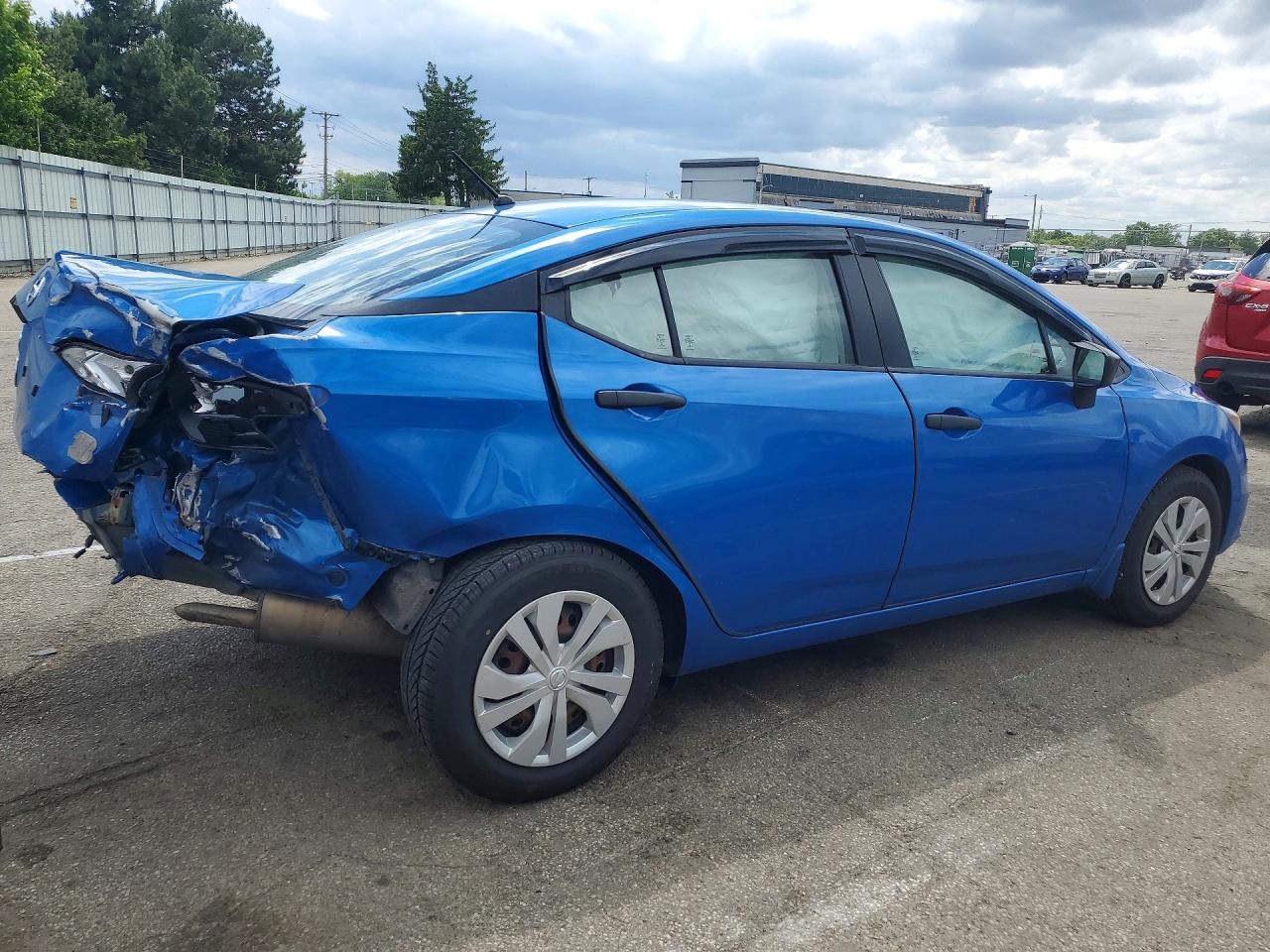 Nissan Versa S