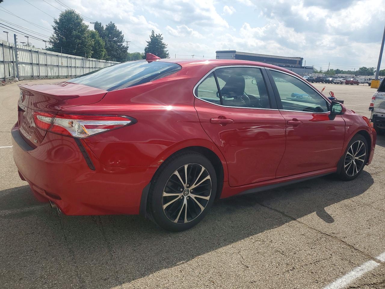 Toyota Camry Se