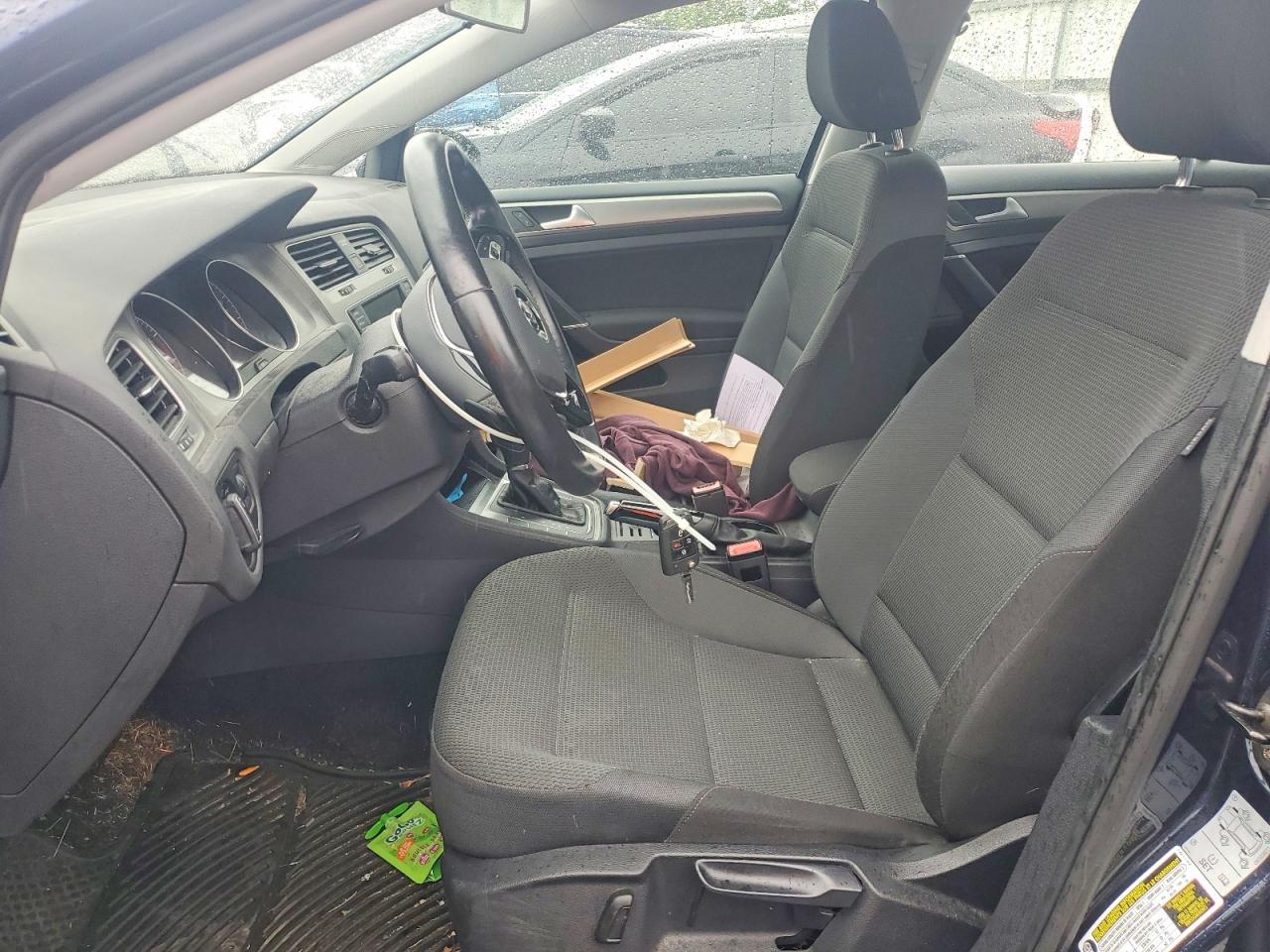 Volkswagen Golf S