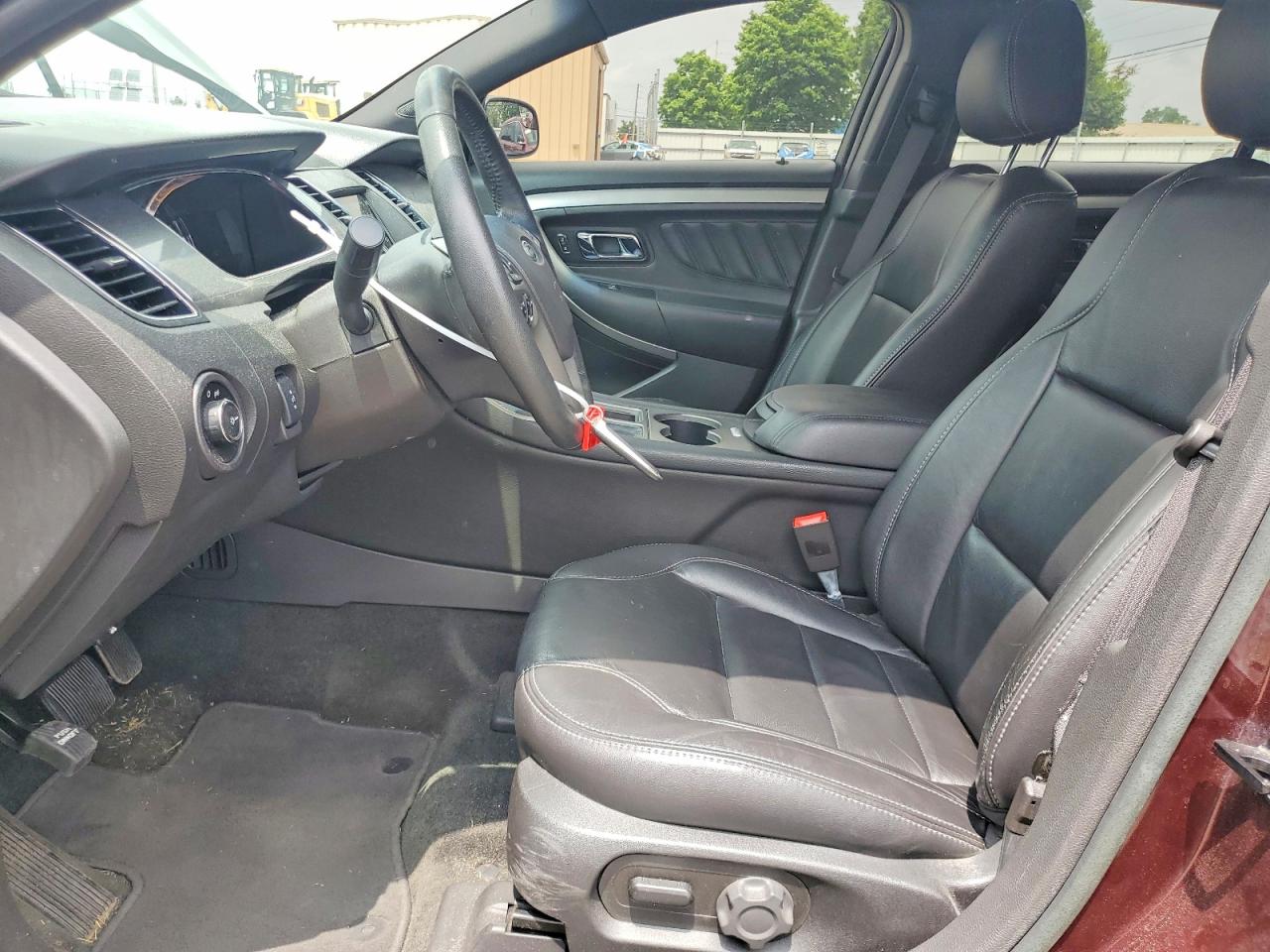 Ford Taurus Sel
