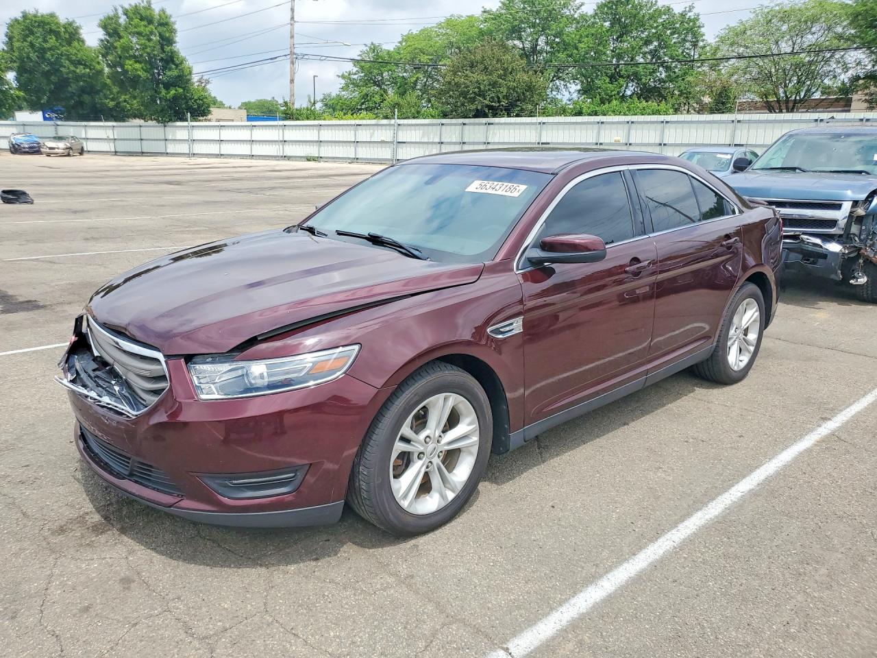 Salvage Ford Taurus Image