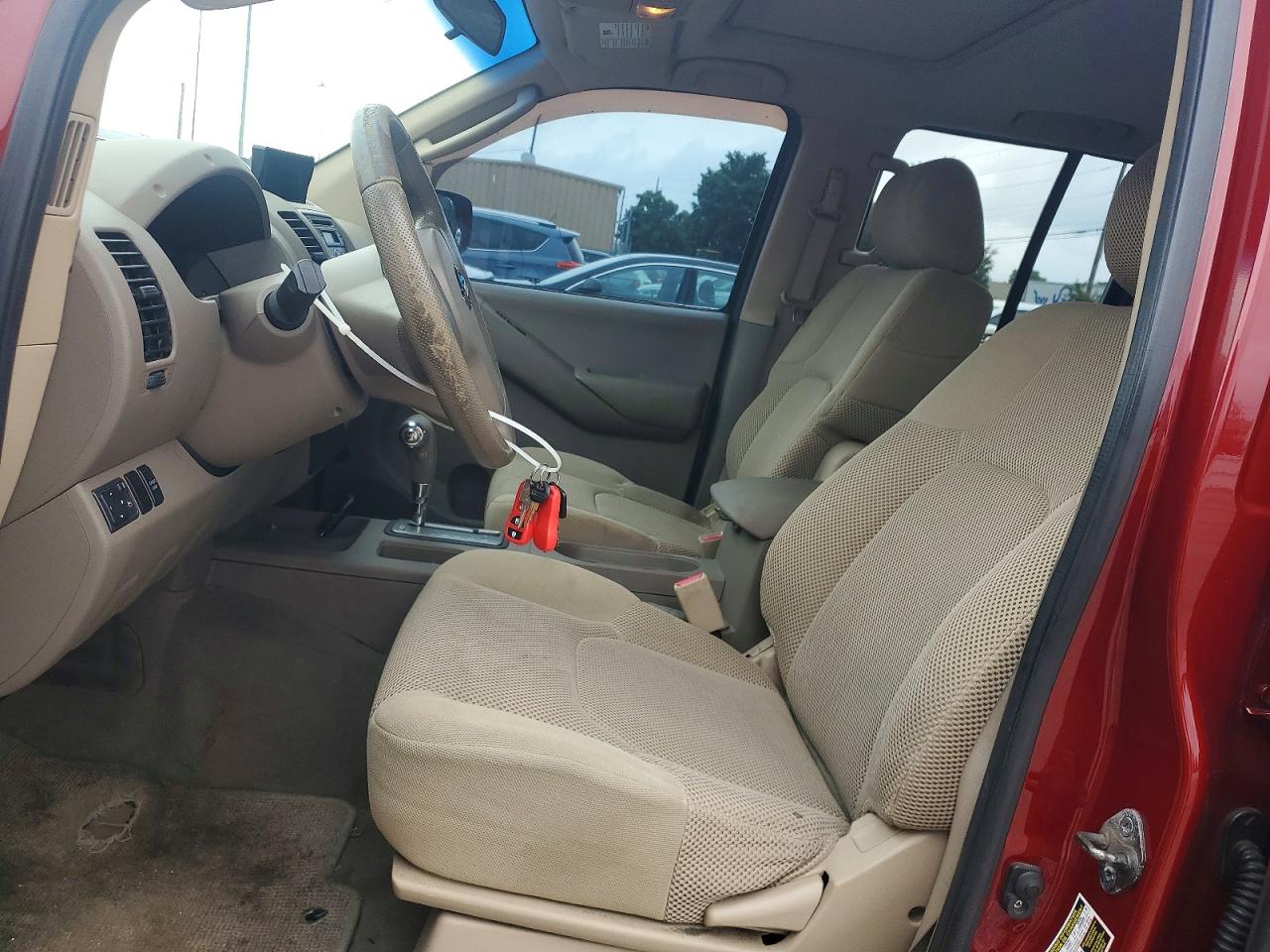 Nissan Frontier Se V6
