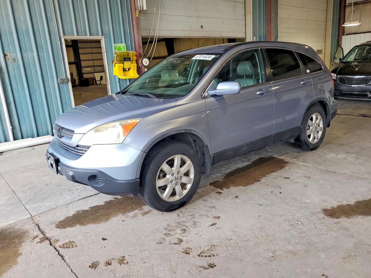 Salvage Honda Crv Image