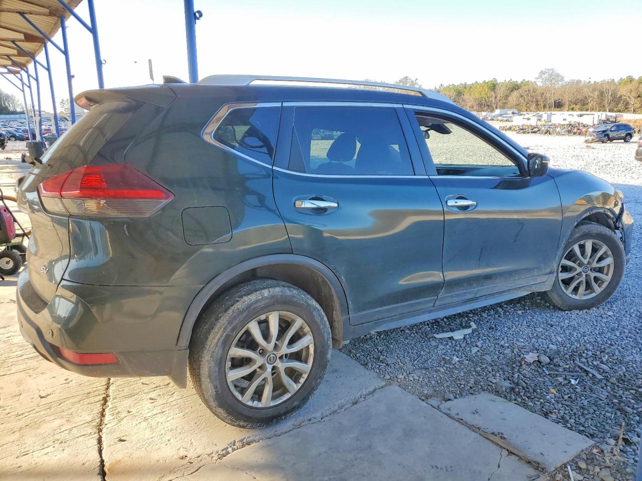 Nissan Rogue S