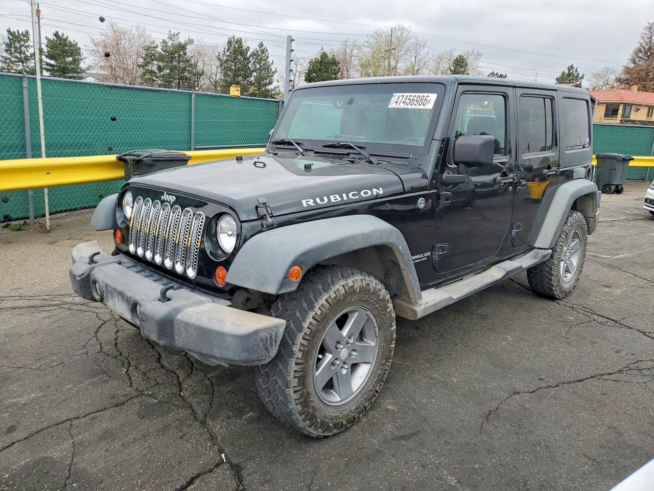 Salvage Jeep Wrangler Image