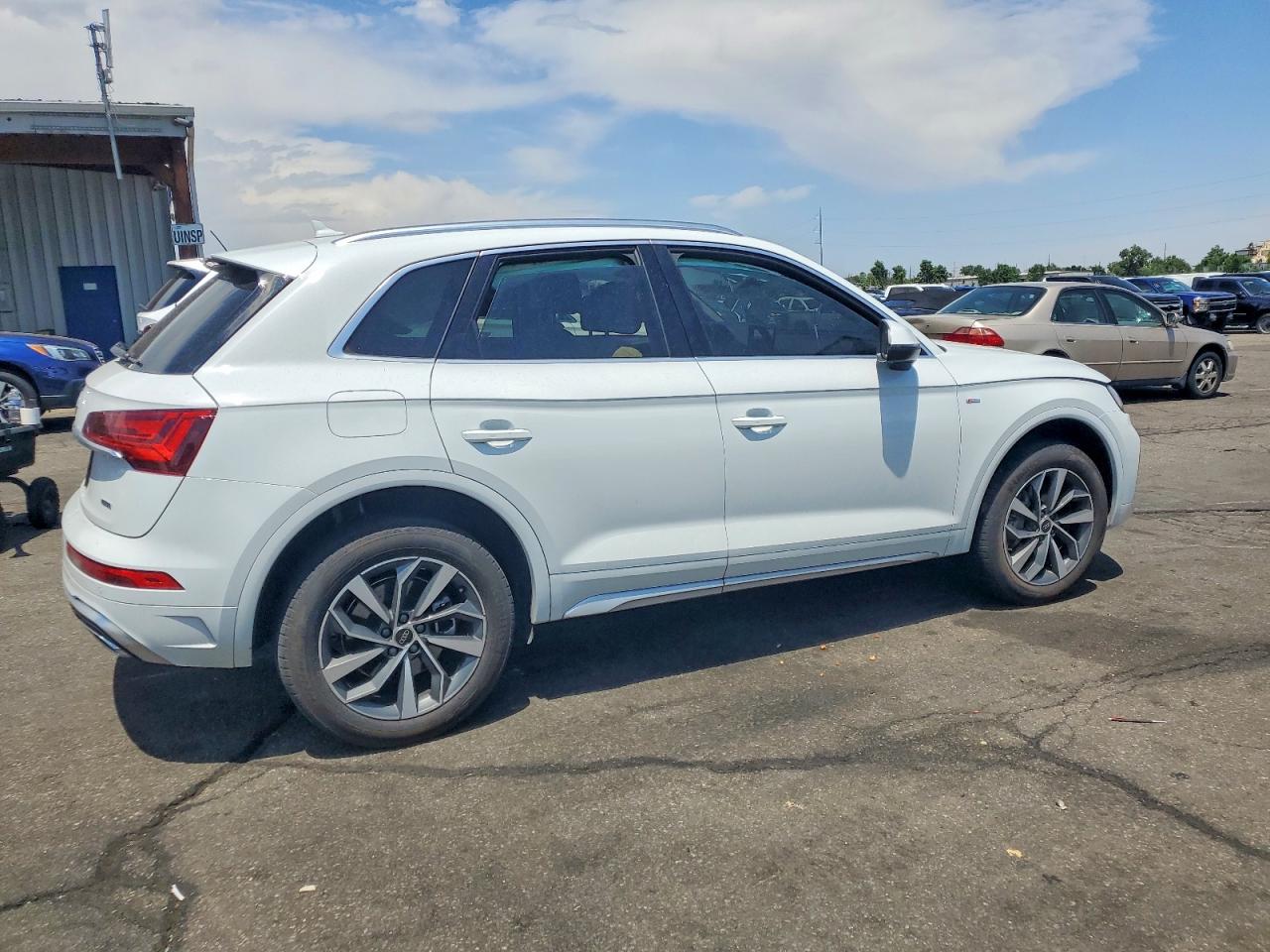 Audi Q5 Premium Plus 45