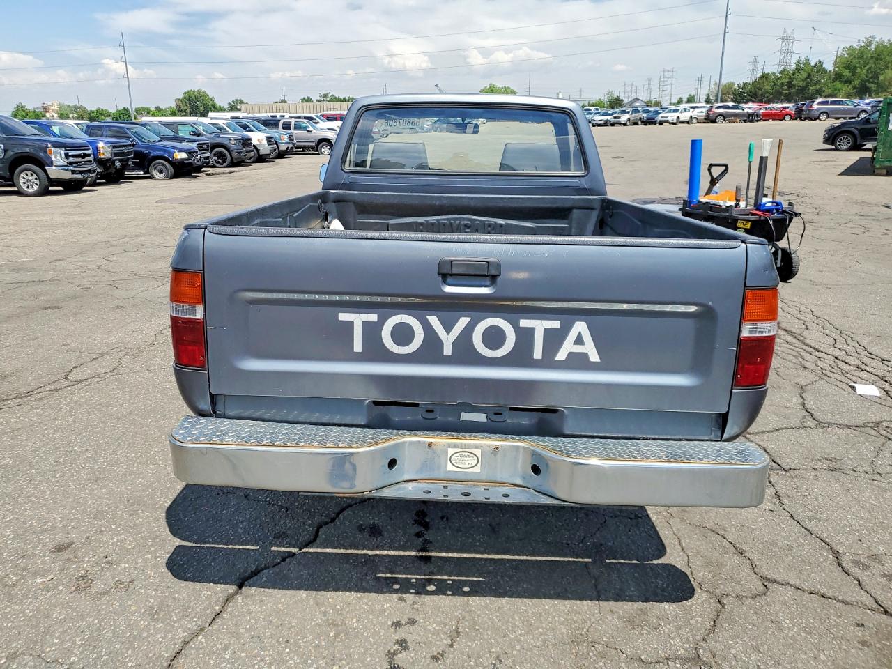 Toyota Pickup Base