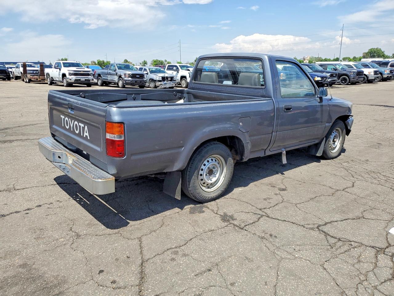 Toyota Pickup Base