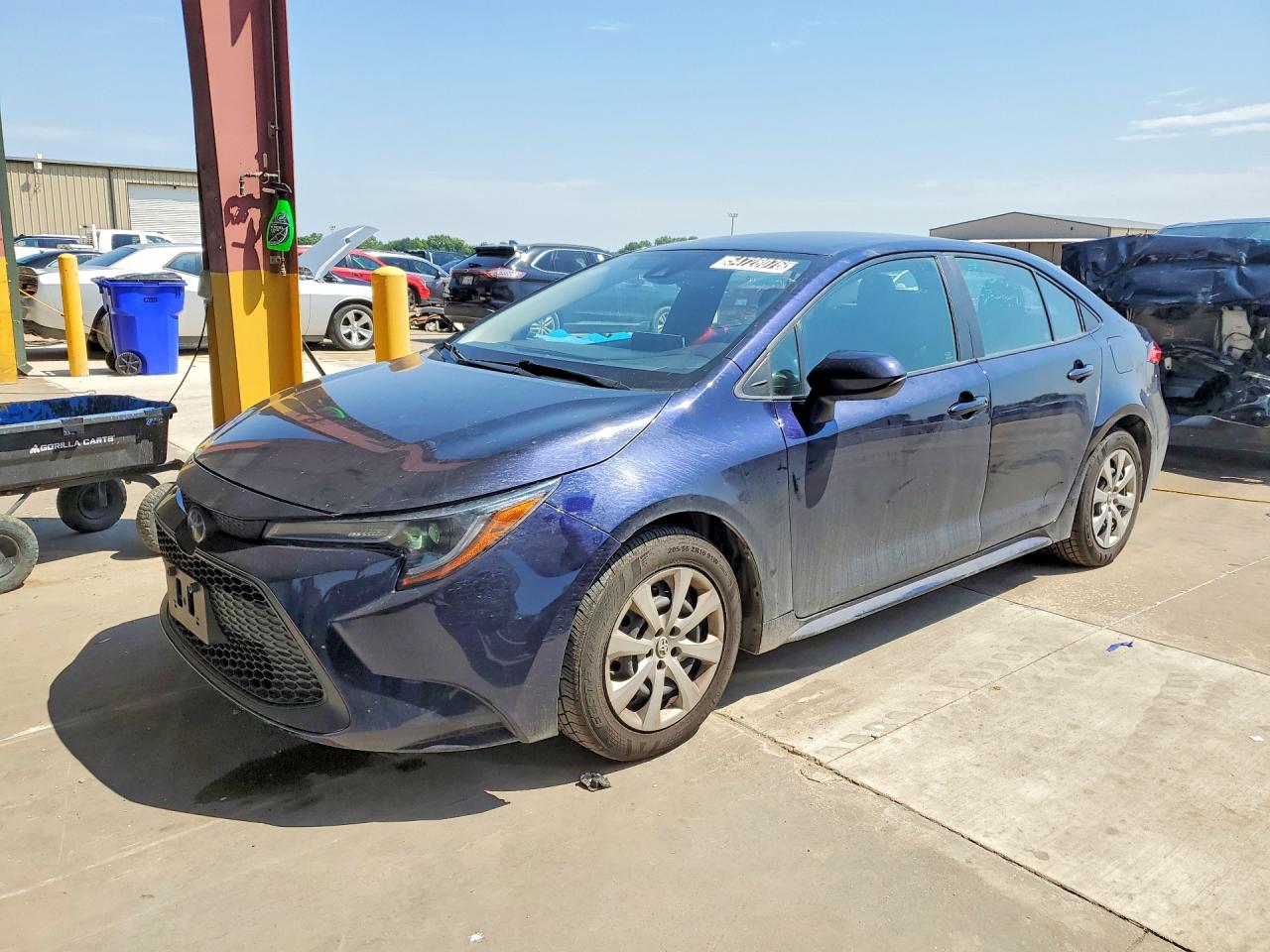 Salvage Toyota Corolla Image