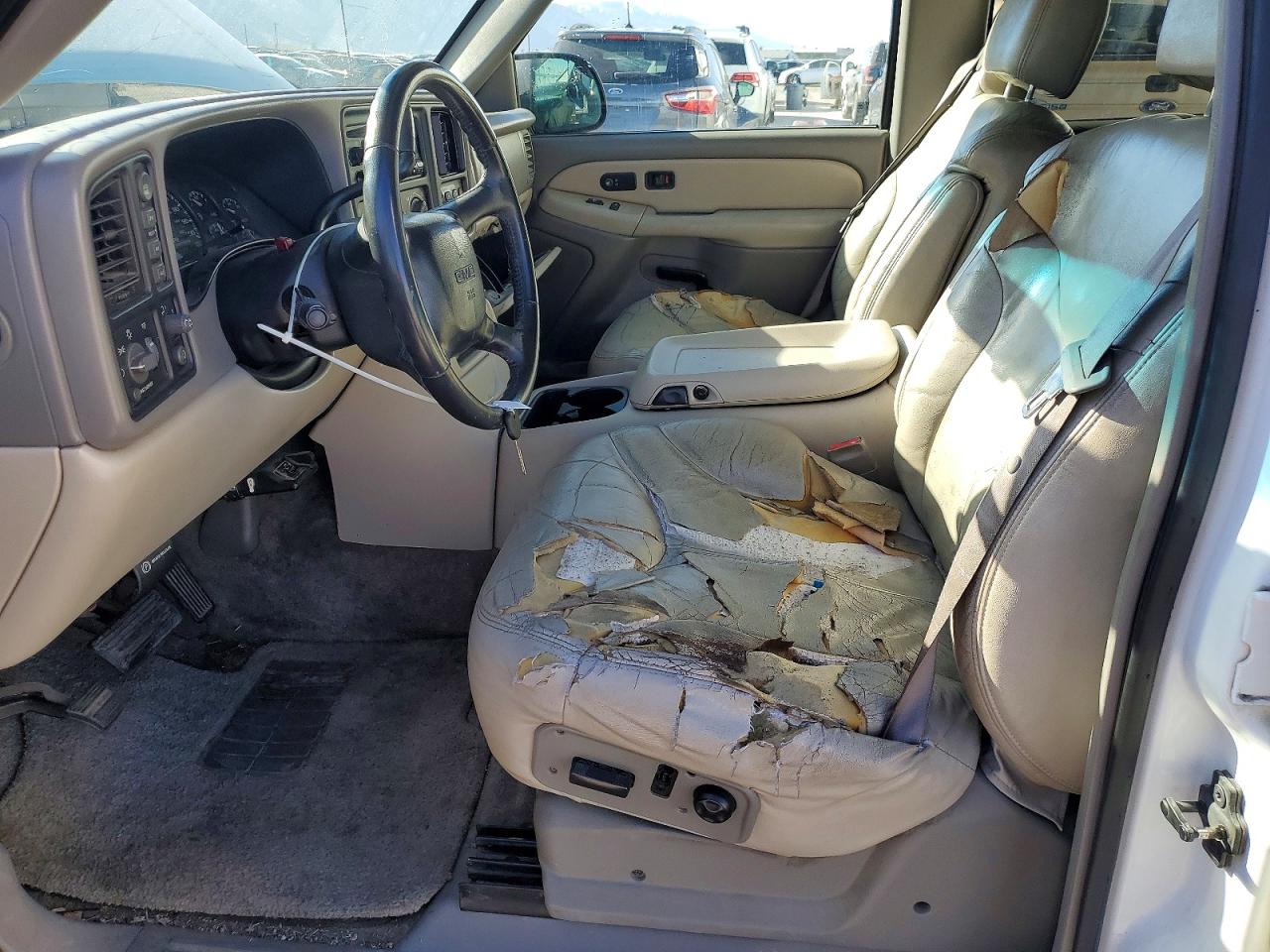 GMC Yukon K2500