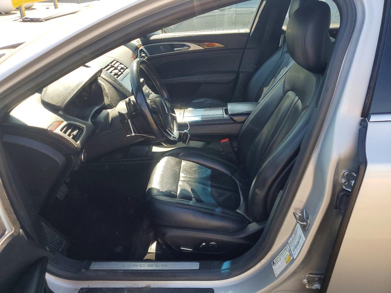 Lincoln MKZ Reserve