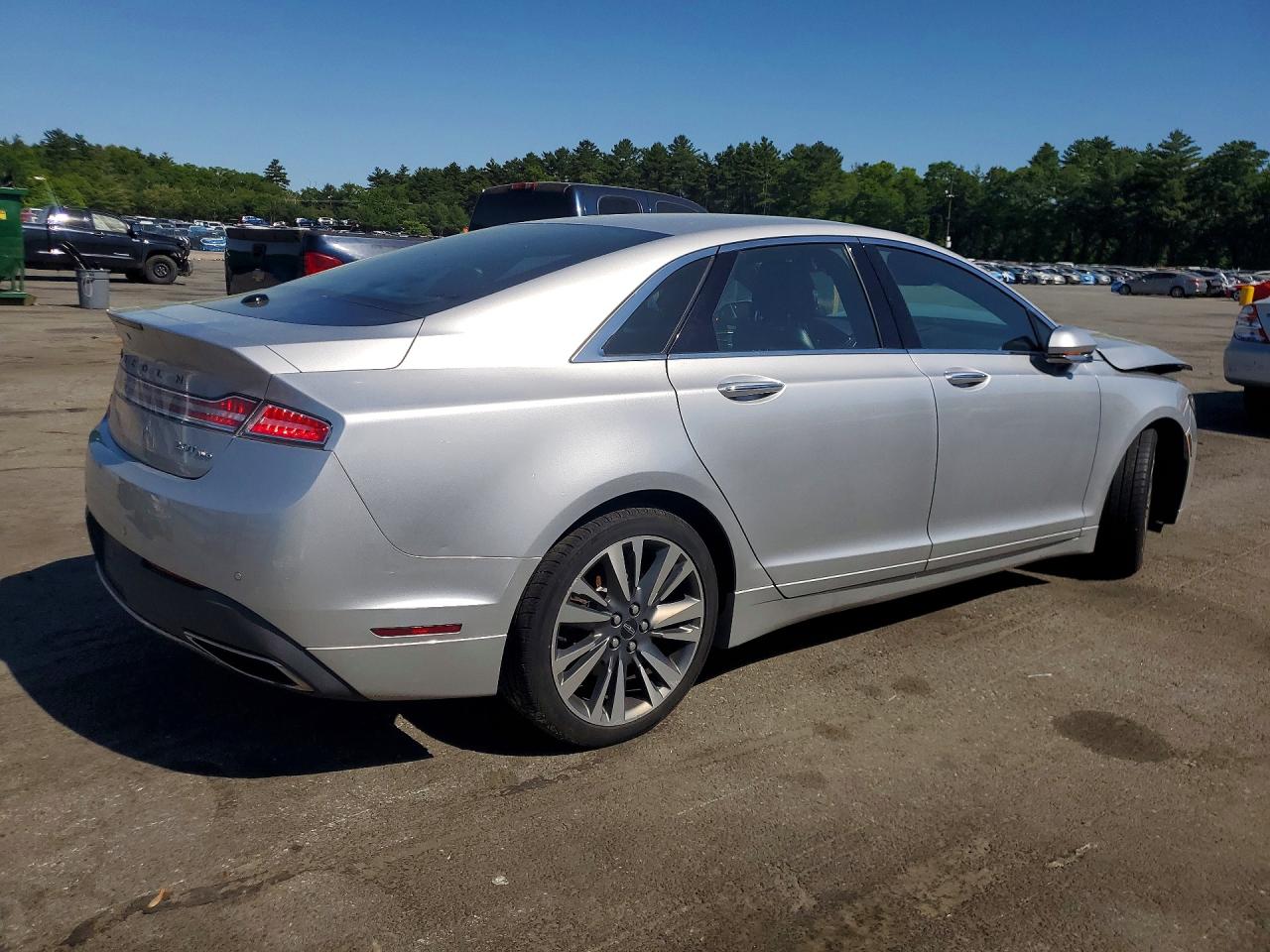 Lincoln MKZ Reserve
