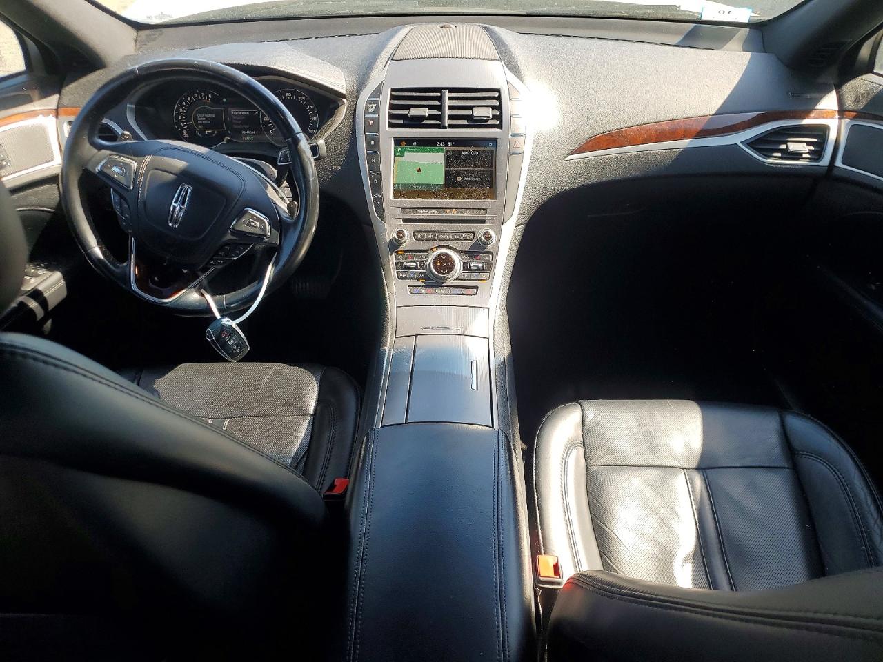 Lincoln MKZ Reserve