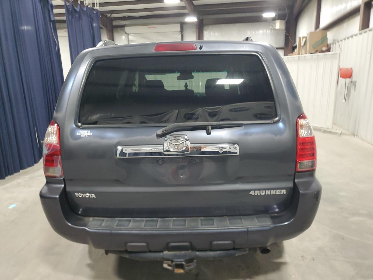 Toyota 4Runner Sr5