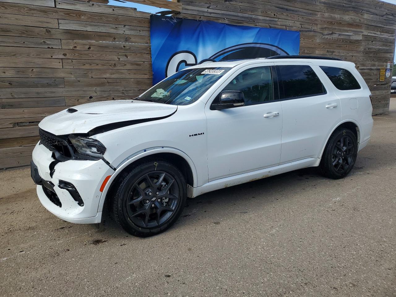 Salvage Dodge Durango Image