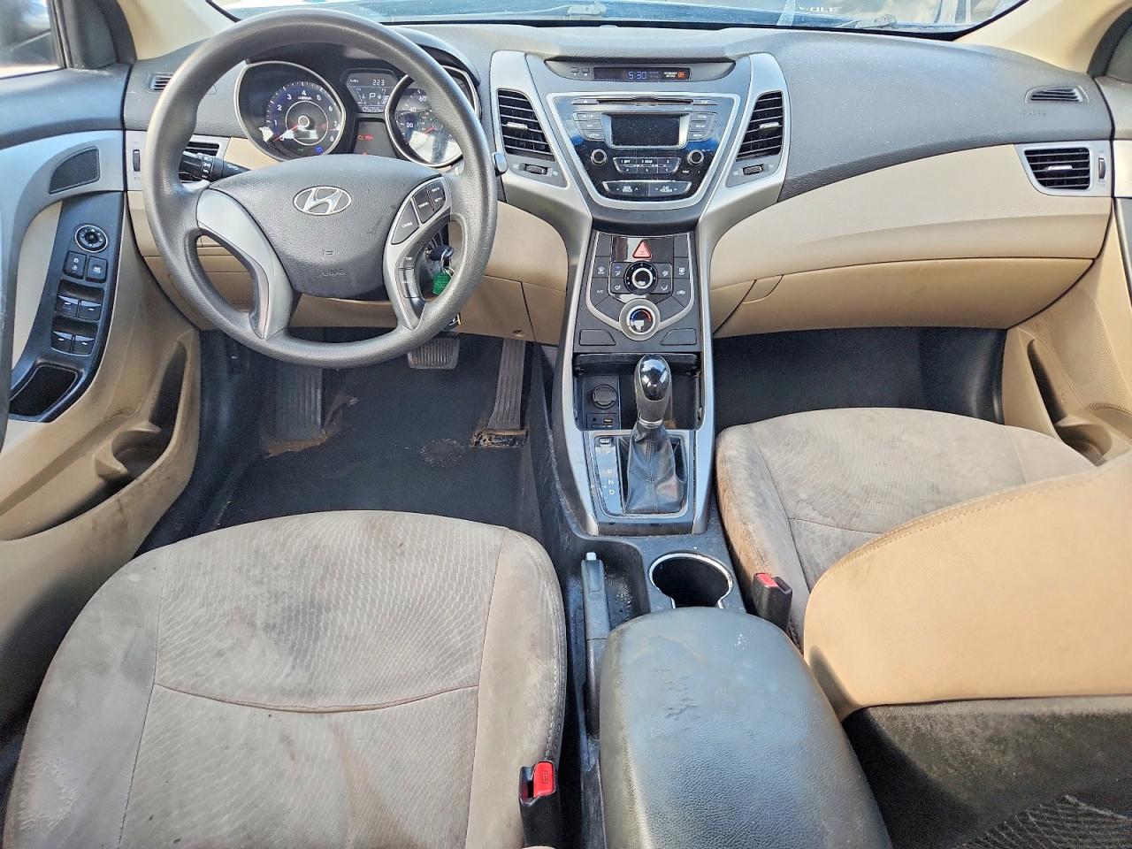 Hyundai ELANTRA Se