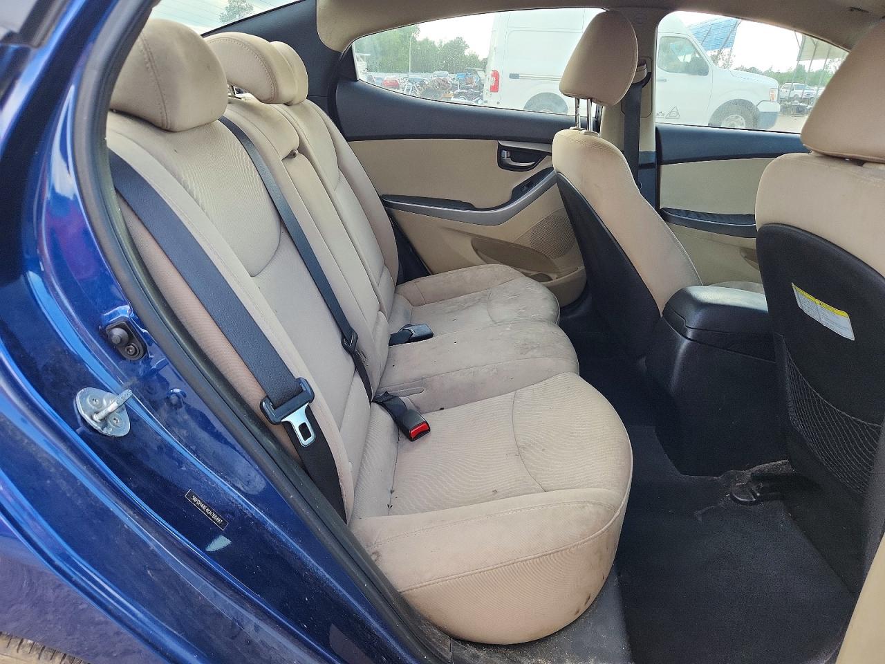 Hyundai ELANTRA Se