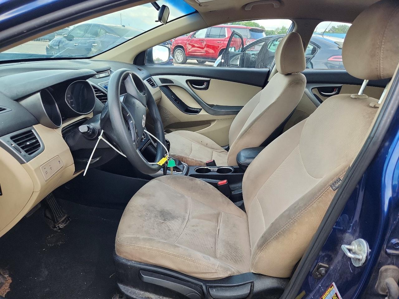 Hyundai ELANTRA Se