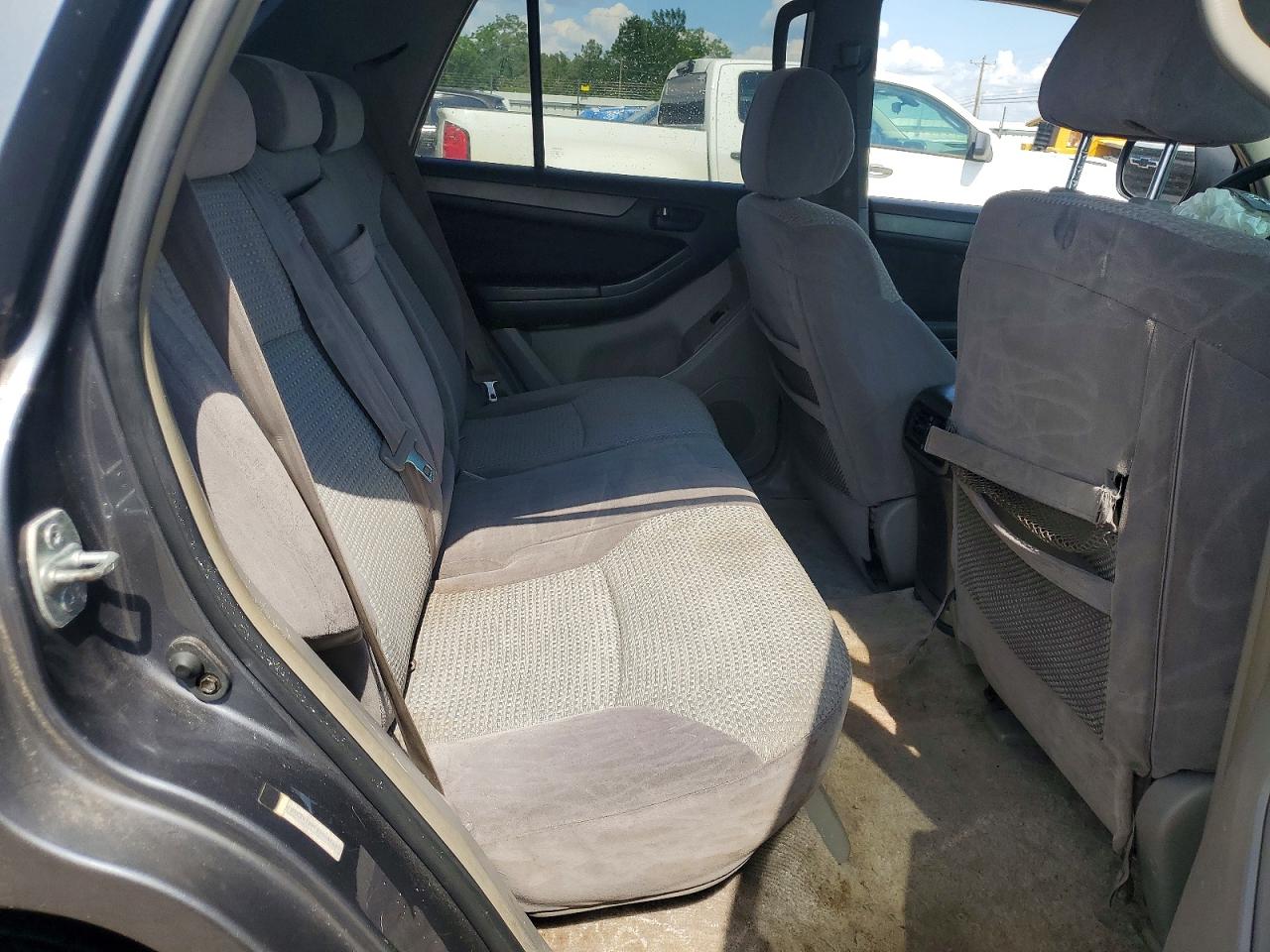 Toyota 4Runner Sr5