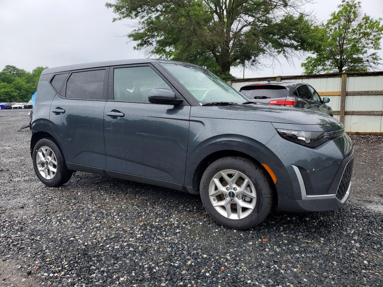 Kia Soul Lx