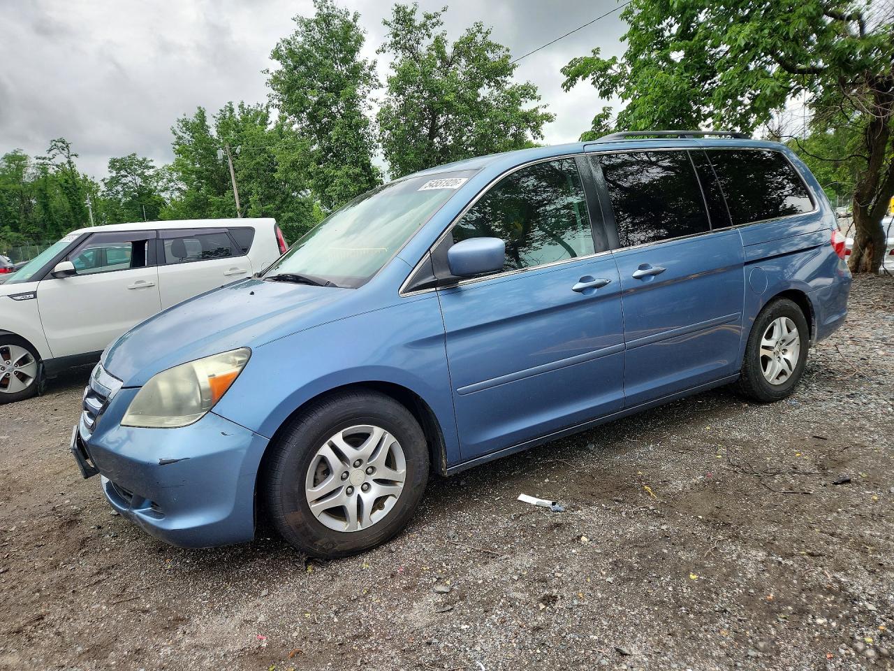 Salvage Honda Odyssey Image