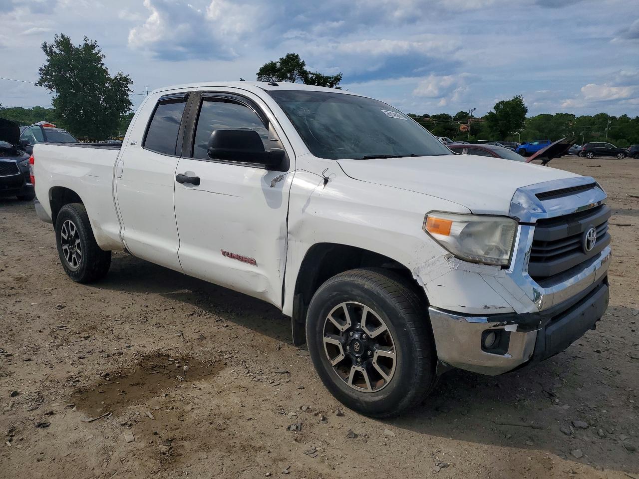 Toyota Tundra Sr5