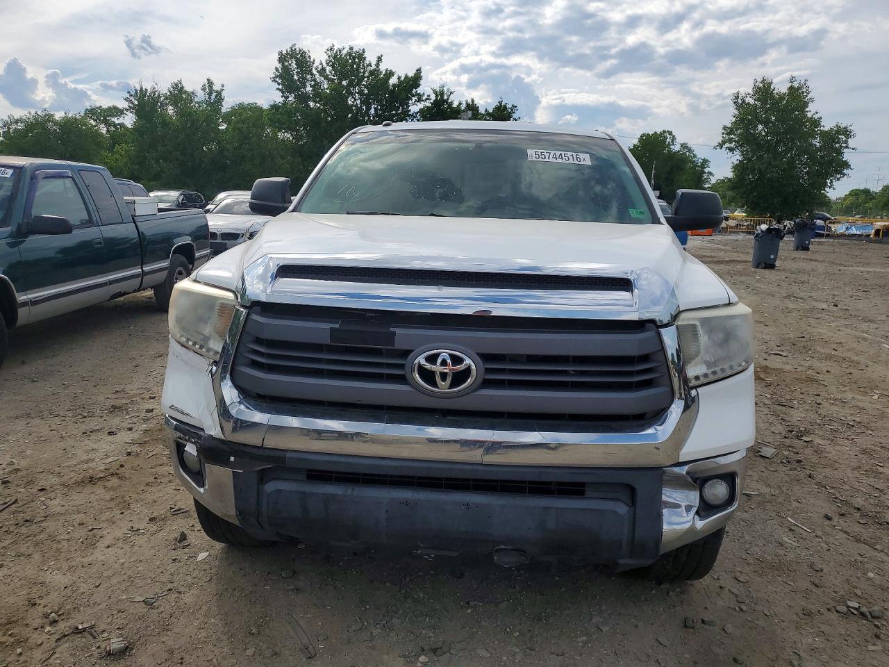 Toyota Tundra Sr5